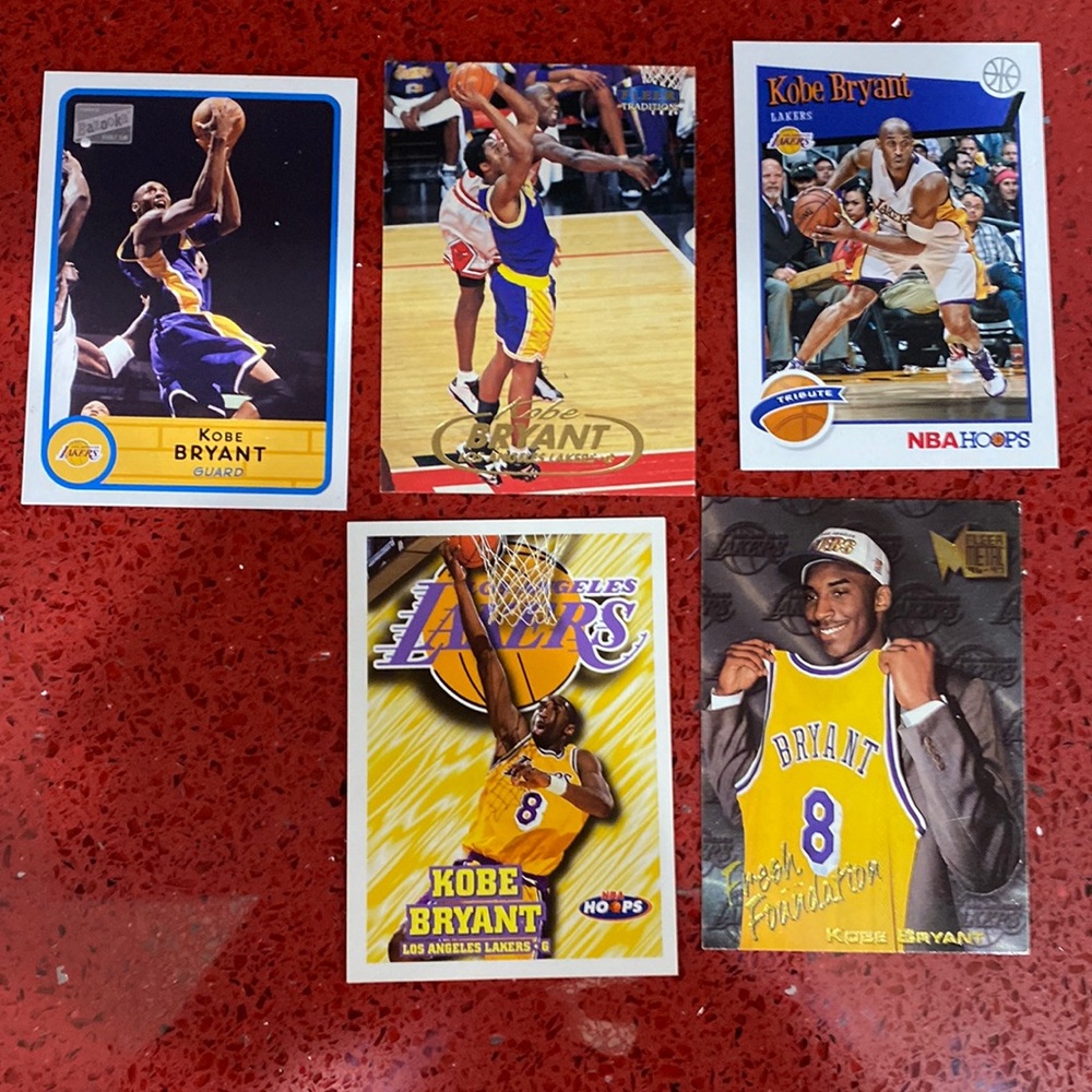 Lot 5 cards Kobe Bryant fleer tradition nba hoops